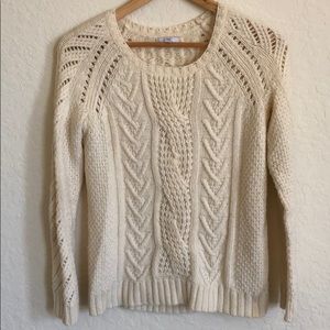 Gap white cable knit sweater